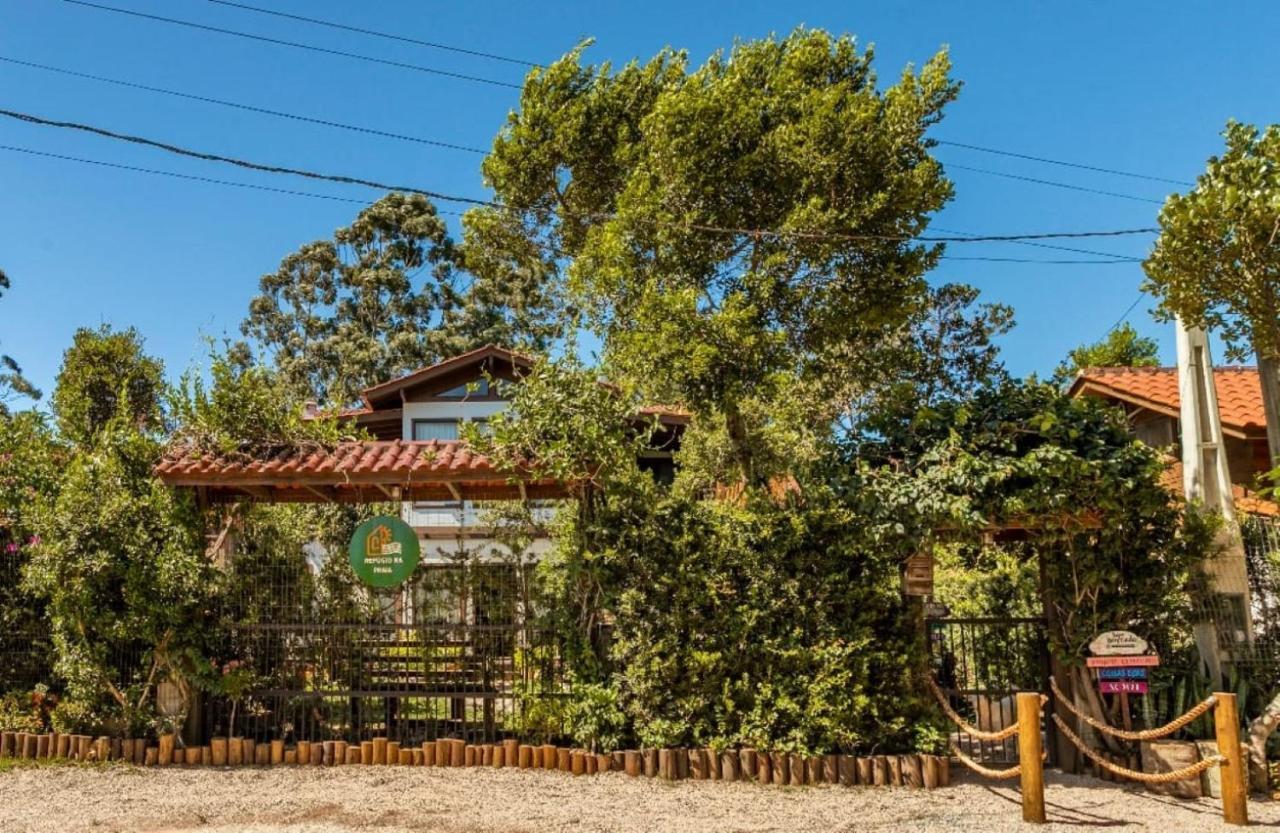 Refugio Na Praia Hospedagem - Guarda do Embaú Esterno foto